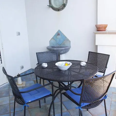 Terrazza Lara By Vacation Service דירה