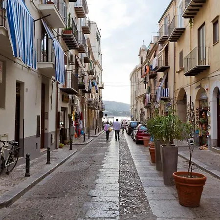 Terrazza Lara By Vacation Service דירה