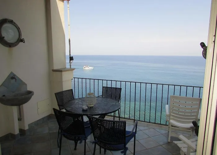 Appartement Terrazza Lara By Vacation Service Cefalù